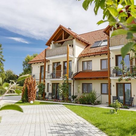 Gasthaus Und Landhotel Wiedmann Eresing Buitenkant foto
