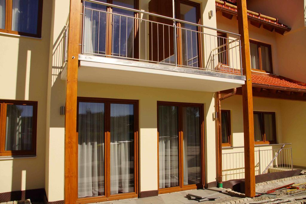Gasthaus Und Landhotel Wiedmann Eresing Buitenkant foto