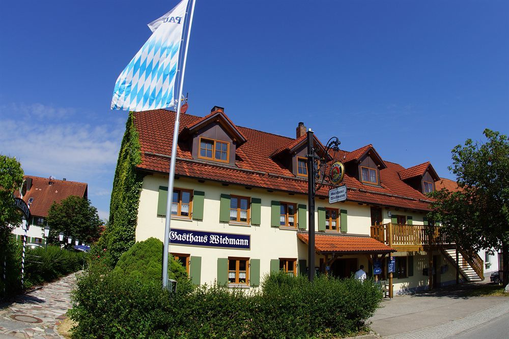 Gasthaus Und Landhotel Wiedmann Eresing Buitenkant foto